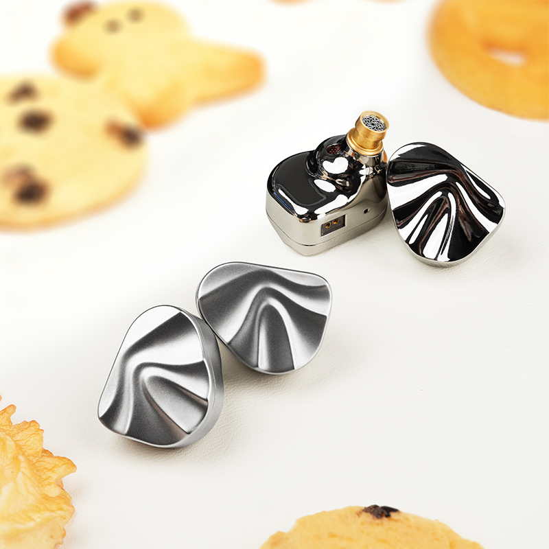 iBasso JR. Cookie Ti HiFi 有線イヤ - Planar Magnetic Iem Earphones のレビューと価格